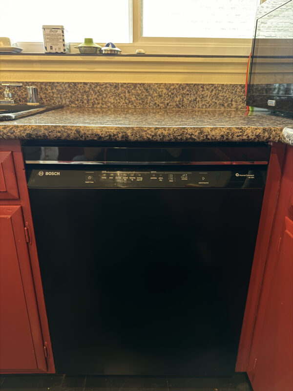 Dishwasher exterior view.